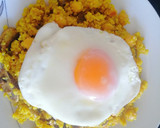Foto del paso 9 de la receta: Quinoa al curry con garbanzos y huevo