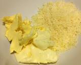 Foto langkah ke 1 dari resep Garlic Cheese Cookies.