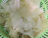 Foto langkah ke 1 dari resep Opor ayam kampung kuah susu.