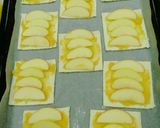 A picture of step 3 of Puff pastry Apple pie.