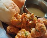 प्याज के पकौड़े (Pyaz ke pakode recipe in hindi) रेसिपी चरण 1 फोटो