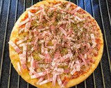 Foto del paso 1 de la receta: Pizza de 4 quesos y bacon