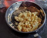 A picture of step 4 of Swiss Breakfast Egg and Red Chili.
