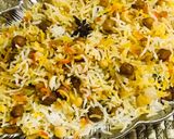 A picture of step 8 of Leftovers chikkar chanay biryani.