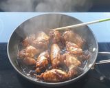 A picture of step 4 of Ginger soy chicken wings.