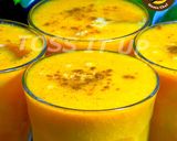 A picture of step 2 of The Hydrating Summer Drink.