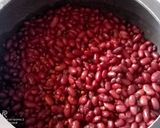 A picture of step 1 of Rajma masala (red kidney beans).