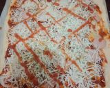 Foto langkah ke 4 dari resep Pizza sosis.