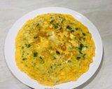 Foto langkah ke 4 dari resep Telur dadar teri nasi,pu la yi cien tan.