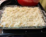 A picture of step 8 of Aunt Janice’s Spaghetti Pie.