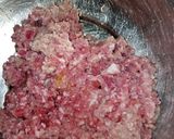 A picture of step 1 of Gola kabab Masala.