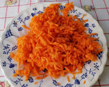 Foto del paso 1 de la receta: Espinacas con pasas y piñones
