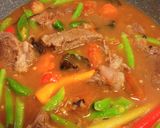 Foto langkah ke 5 dari resep 23. Asem Daging Sapi.