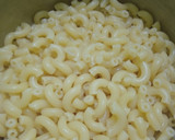 Foto langkah ke 9 dari resep Bolognaise elbow pasta.