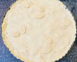 A picture of step 4 of Makeshift Steak Pie.