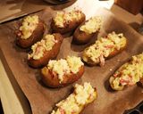 Une image de l'étape 4 de Pommes de terres farcies raclette.