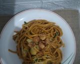 Foto langkah ke 4 dari resep Mie lidi goreng.
