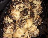عکس مرحله 7 از دستور قرابیه چنگالی (با مغز خرماو کشمش)
