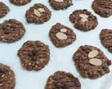Foto langkah ke 6 dari resep Chocolate + Coffee Oat Cookies (Crunchy) 🍪.