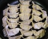 Foto langkah ke 4 dari resep Gyoza.