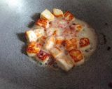 A picture of step 1 of Creamy paneer curry.