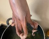 Foto del paso 4 de la receta: Pulpo a la plancha con papas arrugadas y mojo