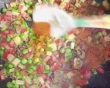 A picture of step 4 of Desi Style Vegetable Fried Rice 🍛🍚💛💚❤.