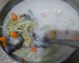 Foto langkah ke 3 dari resep Sayur lodeh simple bahan iris.