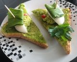Medvehagymás-sajtkrémes töltött tojás recept fázis 4 fotója