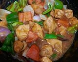 A picture of step 3 of Chicken Jalfrezi.