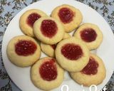 A picture of step 4 of Thumbprint Butter Cookies.