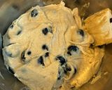A picture of step 2 of Blueberry Crumb Muffin.