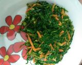 A picture of step 4 of Carrot kale.
