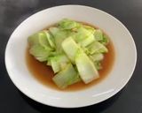 A picture of step 1 of Stir Fried Napa Cabbage With Oysters Sauce.
