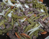 Foto del paso 8 de la receta: Bistec con nopales