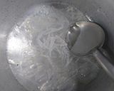 A picture of step 1 of China grass coconut pudding.