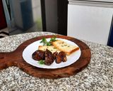 A picture of step 6 of Deviled Chicken Liver with herbed Cheese Toast.