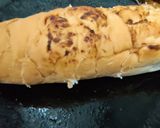 गार्लिक ब्रेड(garlic bread recipe in hindi) रेसिपी चरण 1 फोटो