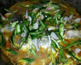 Foto langkah ke 3 dari resep Ikan Kuah Kuning Cabe Hijau Besar (Spicy).