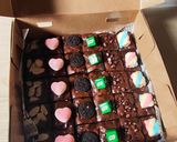 Foto langkah ke 7 dari resep Shiny Fudgy Brownies.