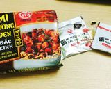 Hình bước làm 1 của món Mỳ tương đen