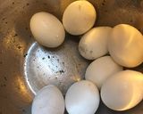 Foto del paso 3 de la receta: Ensalada de papas con cebolla de verdeo