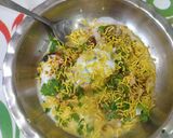 A picture of step 6 of આલુ ટિક્કી ચાટ.