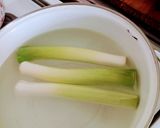 Foto del paso 1 de la receta: Ajo puerro con salsa holandesa