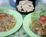Foto langkah ke 4 dari resep Kwetiu goreng simple.