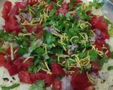 A picture of step 3 of Masala papad.