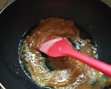 A picture of step 4 of Orange Apple Singhda Halwa.