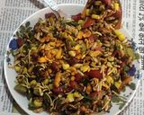 A picture of step 4 of Corn Bhel.