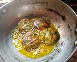 A picture of step 1 of Cheese Kofta Kadhi.