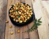 A picture of step 5 of Roasted Makhana Masala (Fox nuts).